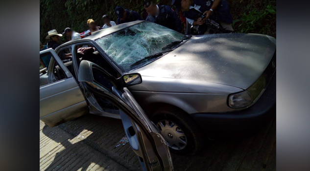 Detienen, amarran y golpean a rateros en La Perla