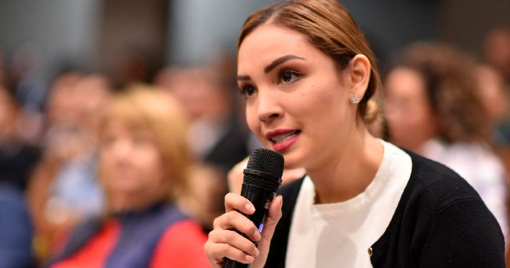 Responde titular de Sefiplan preguntas de diputados del Congreso local