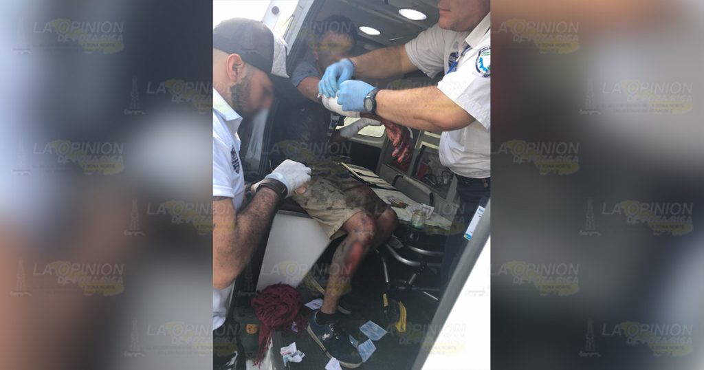 Derrapa motociclista en el cruce de la UV en Tuxpan