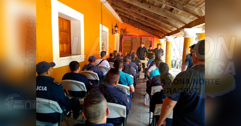 Capacitan a Policías como primer respondiendote