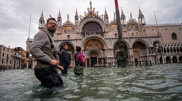 Venecia vuelve a inundarse 3 días después de marea récord