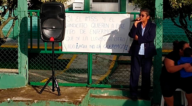 Habitantes de la comunidad de Piedra Pinta cierran clínica en el municipio de Tlapacoyan