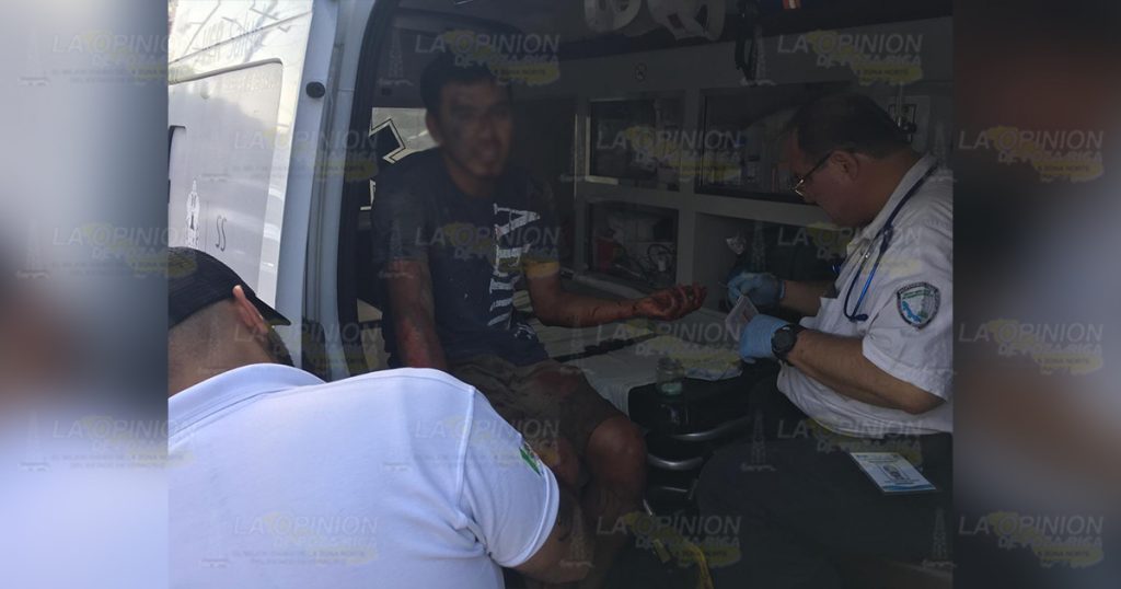 Derrapa motociclista en el cruce de la UV en Tuxpan