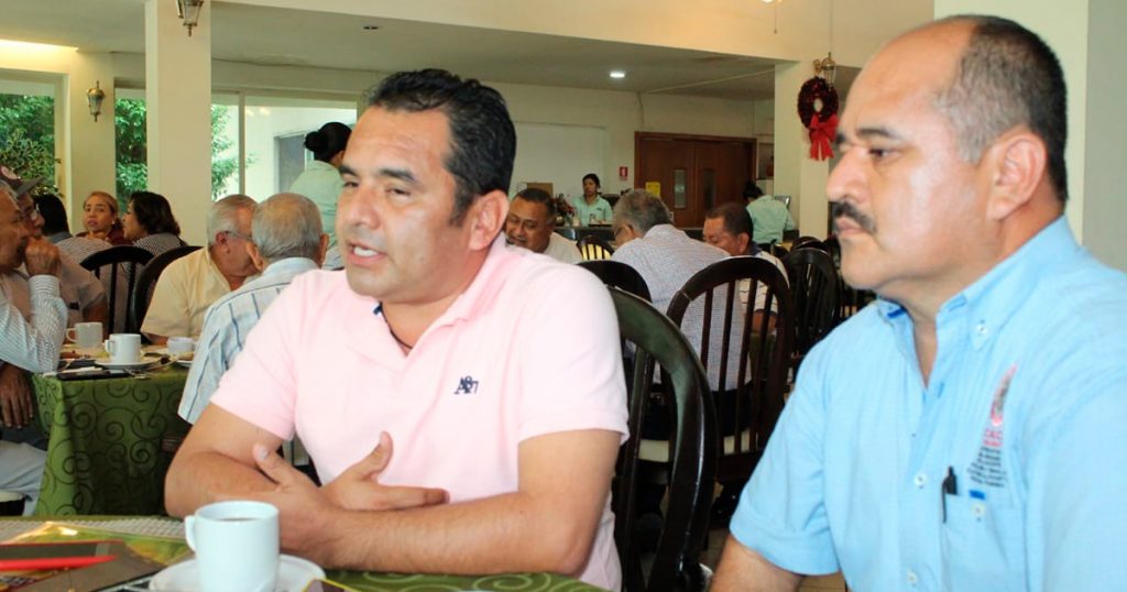 Más de 250 mil pesos adeudan compañías por obras de SIOP