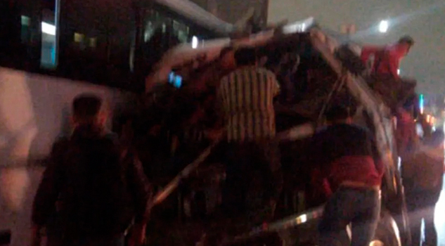 10 muertos y 25 heridos al chocar autobuses en la México-Pachuca