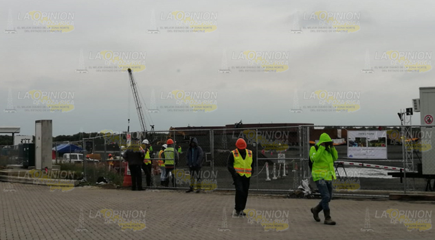 Violan derechos de obreros