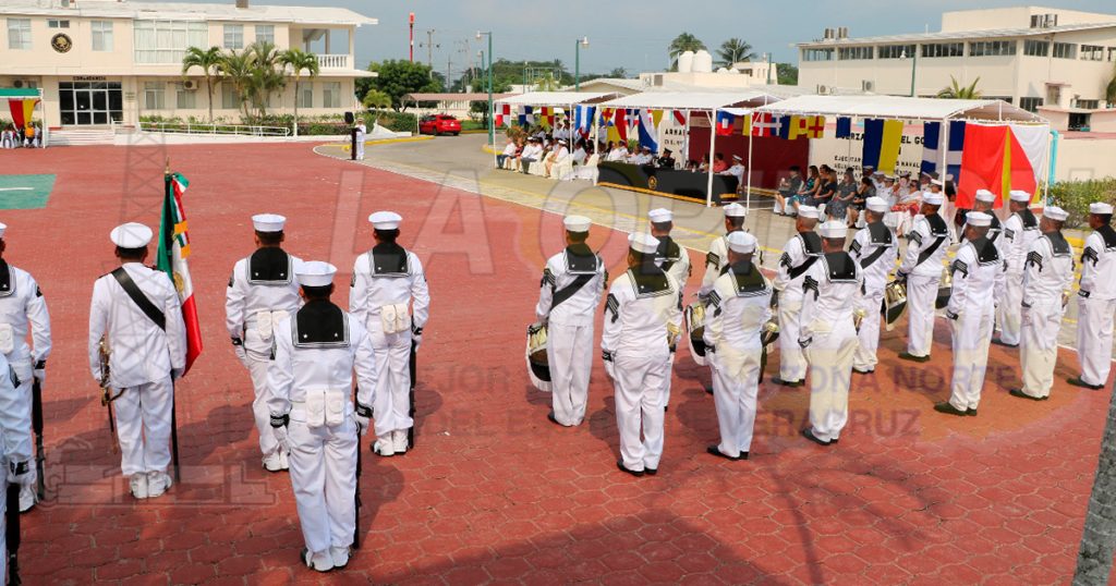 Semar conmemora día de la Armada