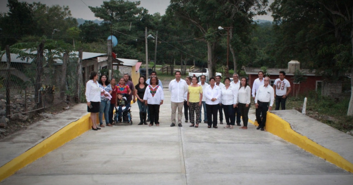 Ayuntamiento de Naranjos, Amatlan mejora la infraestructura del municipio