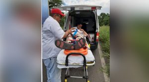 Comerciante lesionado en volcadura en la federal Tuxpan-Tampico