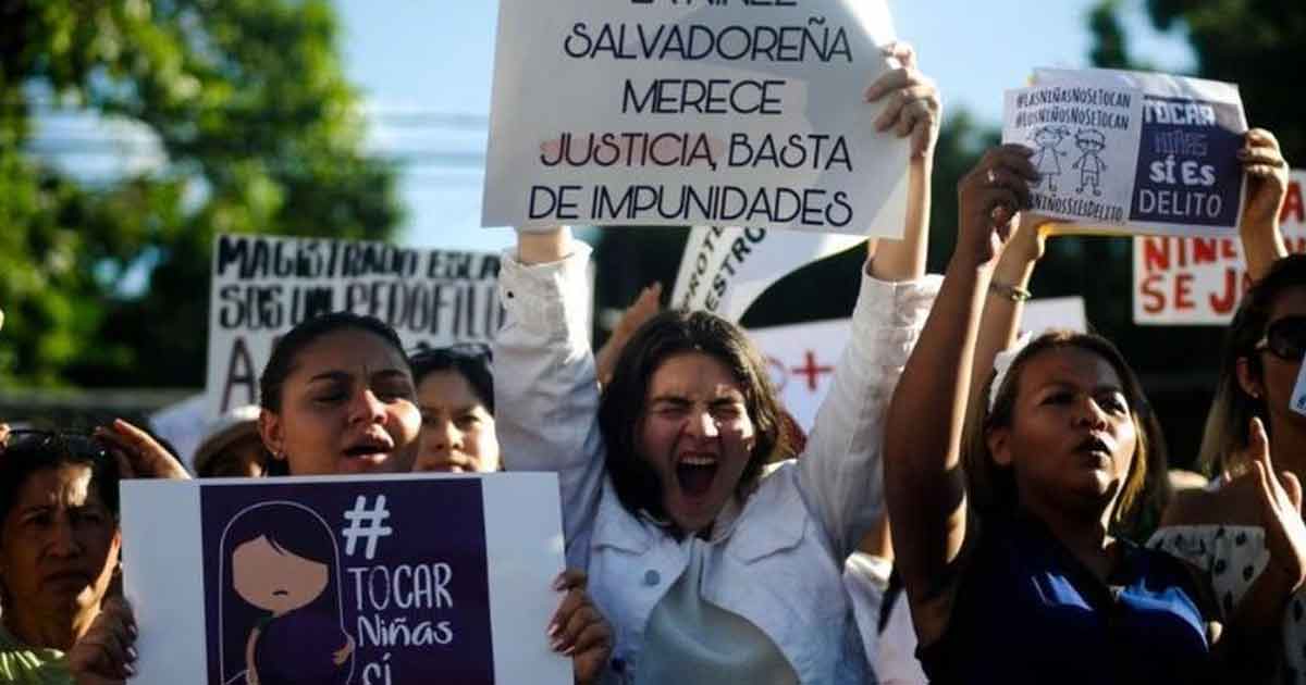 Tocar los genitales a una niña no es delito