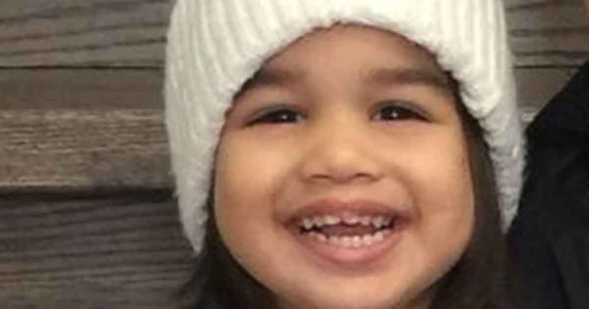 Muere una niña aplastada por una máquina de aire acondicionado