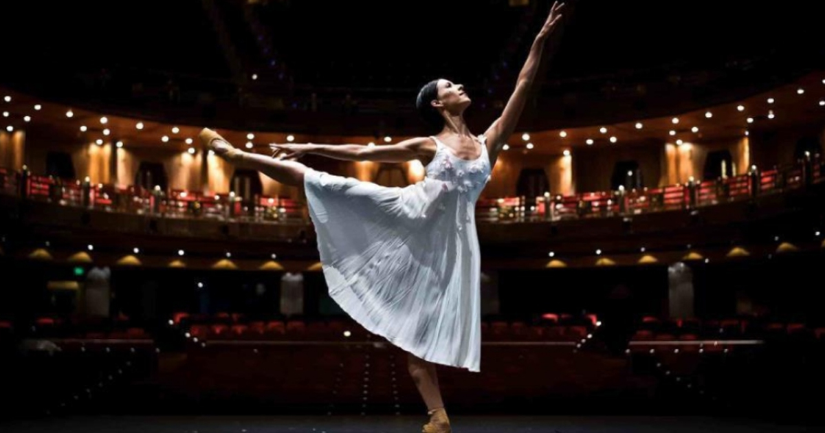 Premian en Eslovaquia a bailarina mexicana por su contribución al ballet
