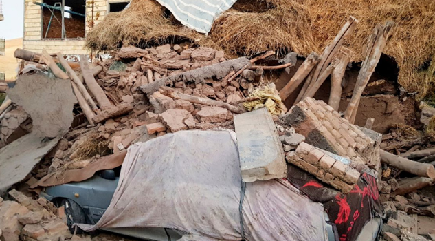 Sismo de magnitud 5.9 en Irán deja al menos 5 muertos y más de 300 heridos