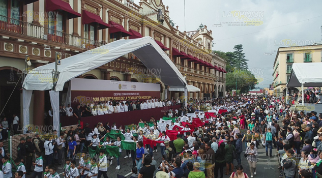 Galería: desfile conmemorativo del CIX Aniversario de la Revolución Mexicana en Xalapa