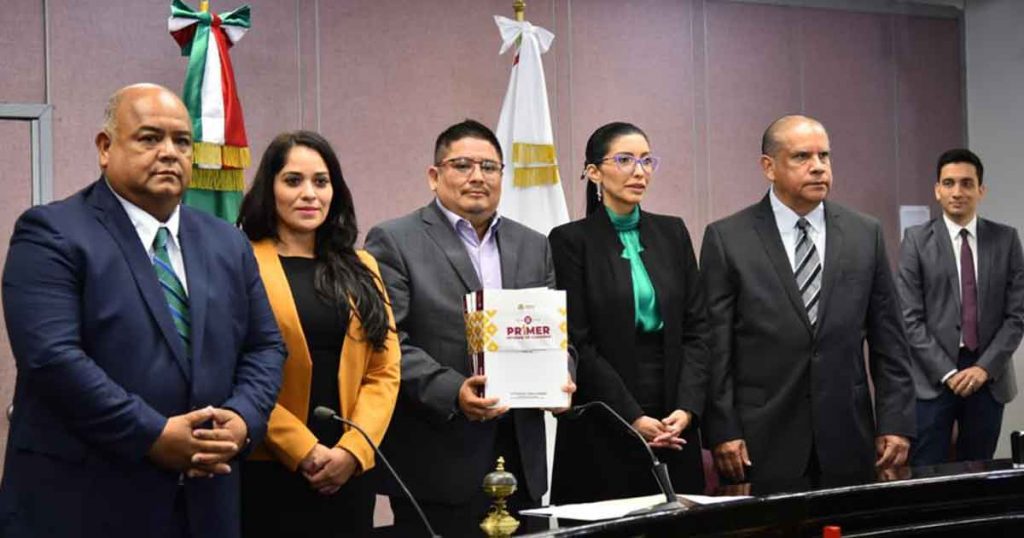 Recibe Congreso del Estado el Primer Informe del gobernador Cuitláhuac García