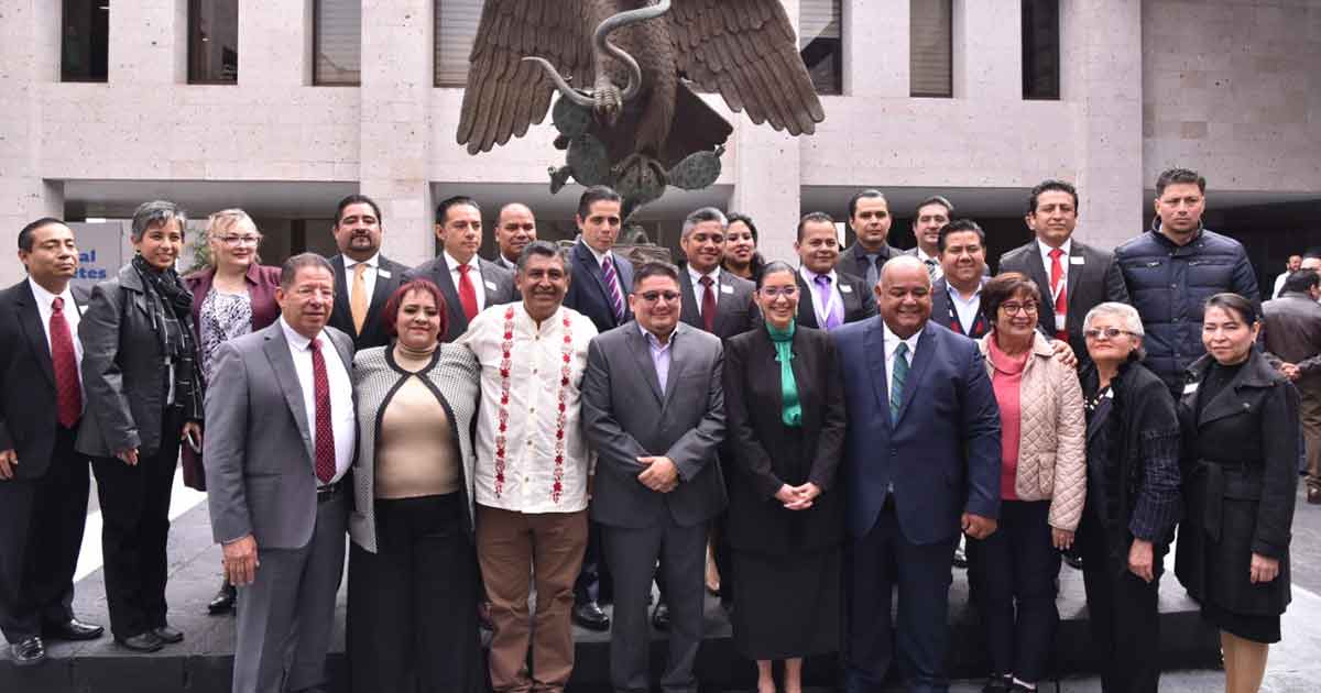 Recibe Congreso del Estado el Primer Informe del gobernador Cuitláhuac García