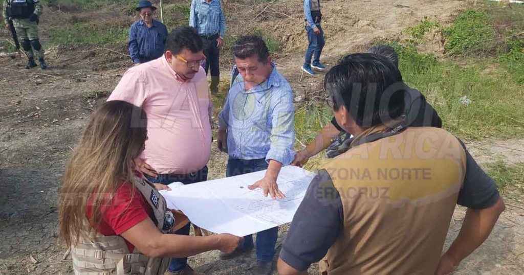 Realizan diligencias en terrenos de la parcela 44 ubicada atrás del CBTIS 78