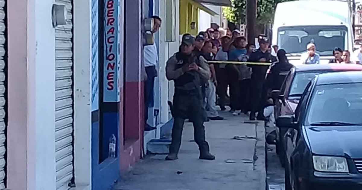 Estudiante ejecutado adentro de un negocio en Martínez de la Torre