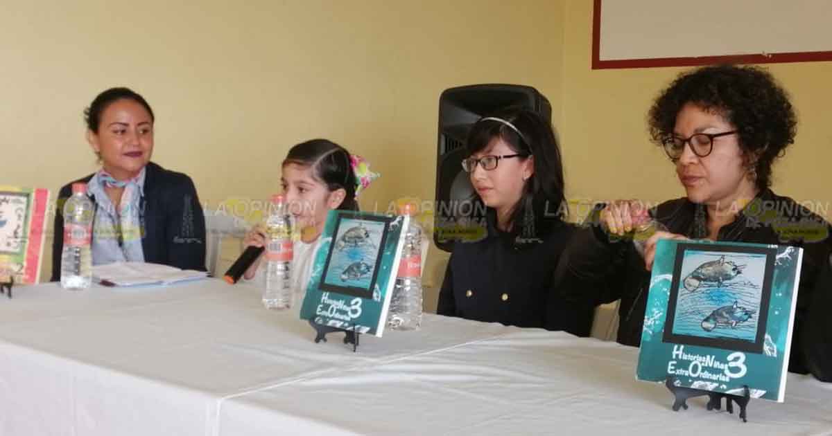 Historias extraordinarias, presentan libro escritos por niñas de primaria.