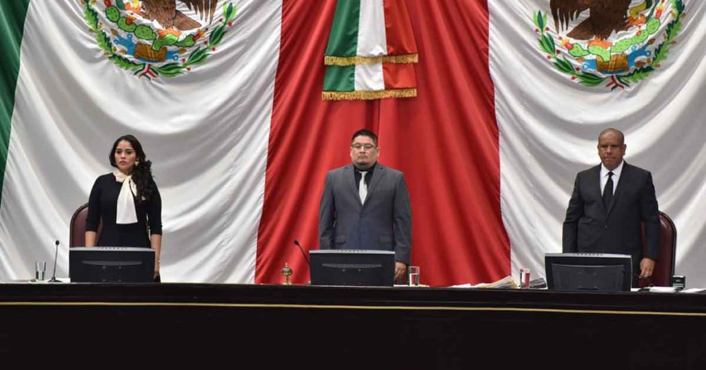 Rinde LXV Legislatura homenaje al diputado Juan Carlos Molina Palacios