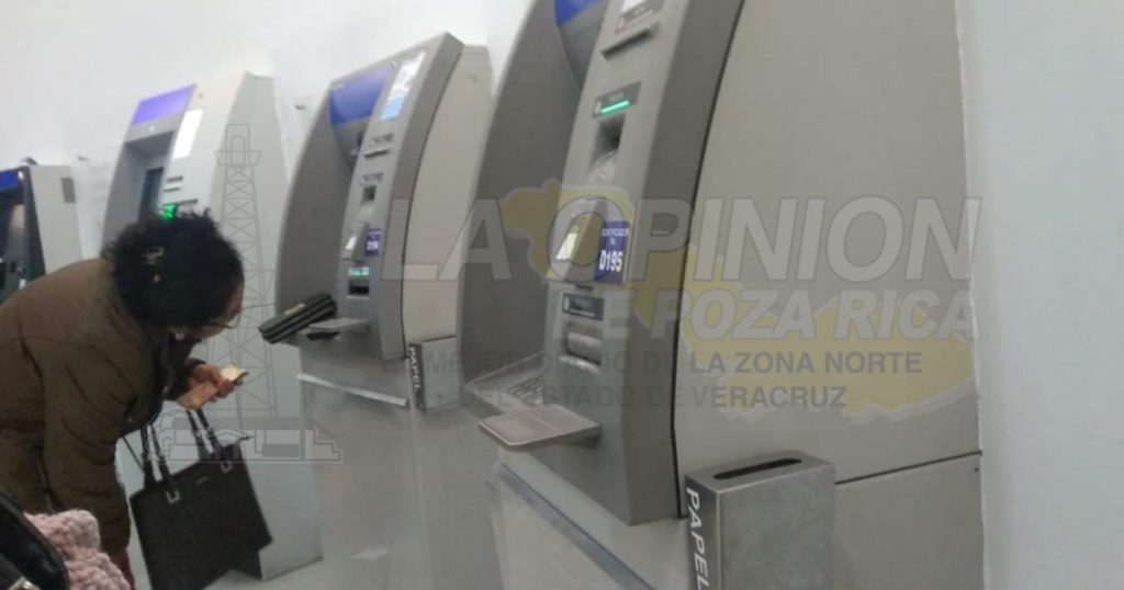 Se niega Bancomer a devolver 7 mil pesos