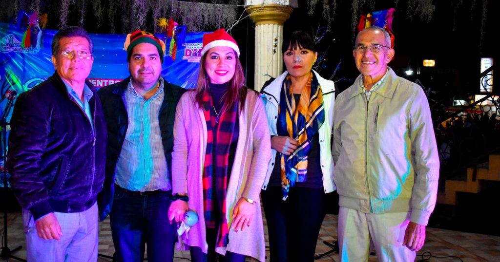 Gobierno Municipal de Naranjos, al rescate de la tradicional rama Navideña