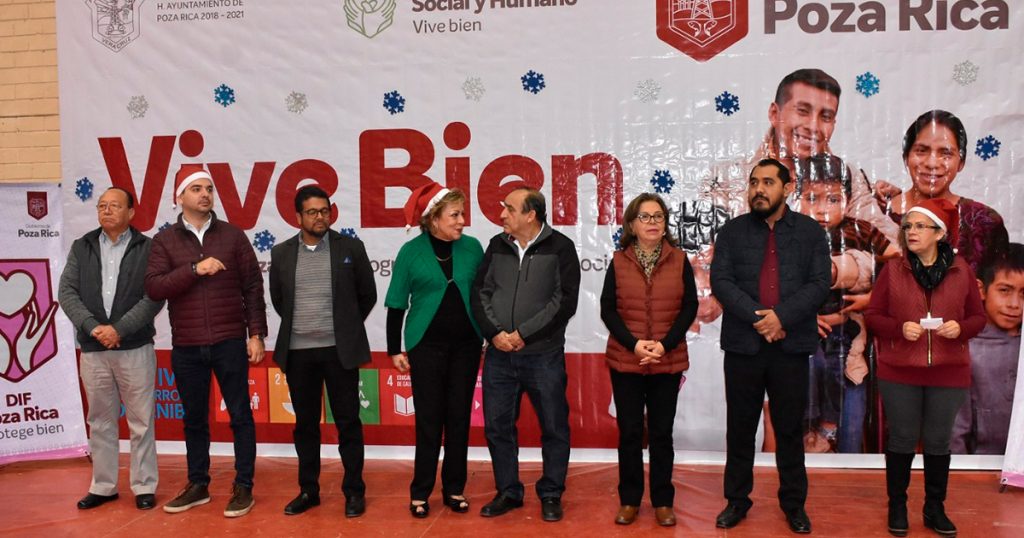 Anuncia Javier Velázquez más apoyos alimentarios para el 2020