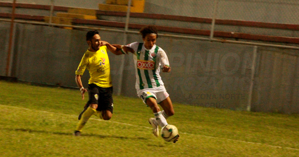 Petroleros de Poza Rica Vs. la U. del Golfo, a pegarle al líder