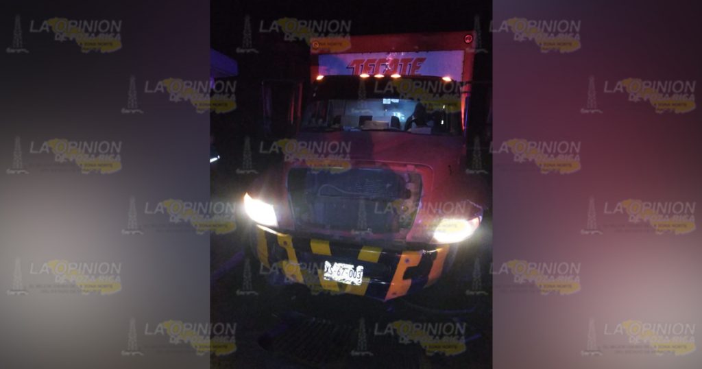 Borracho se estampa contra un camión cervecero