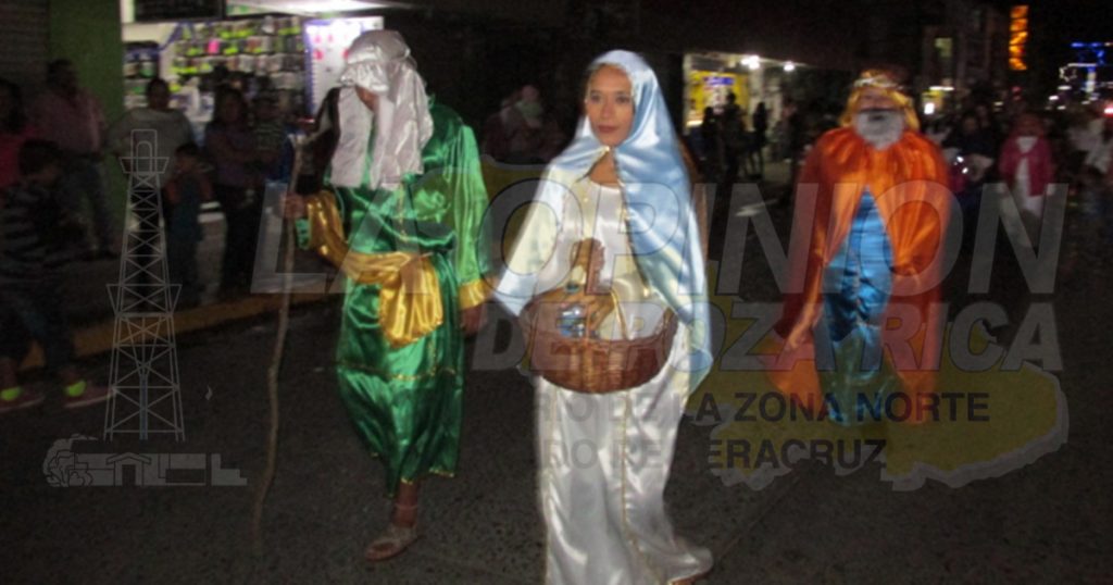 Alegre bienvenida en Álamo