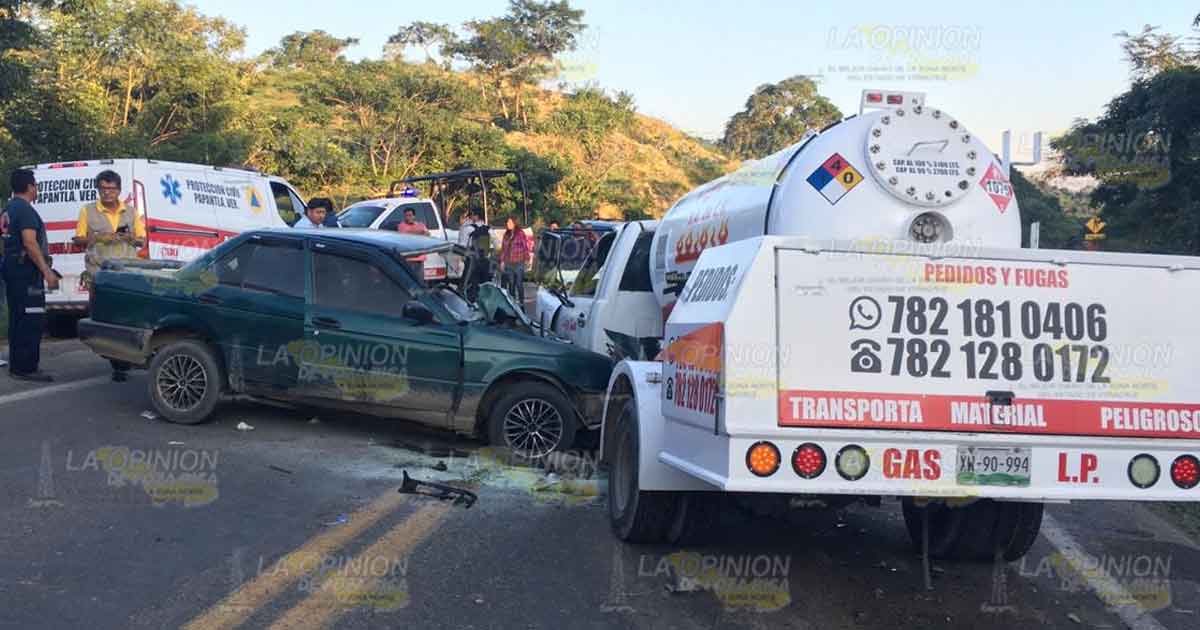 Encontronazo entre una pipa y un tsuru