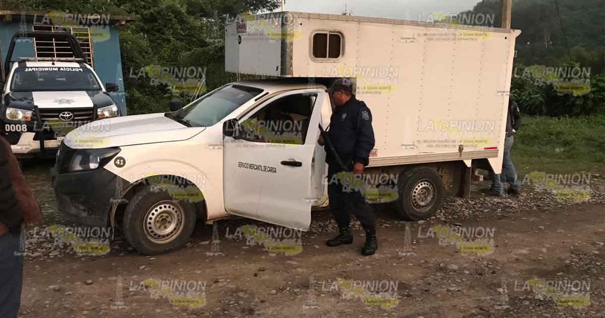 Buscan armas de fuego o blancas, además de sustancias nocivas para la salud; policía monta operativo.