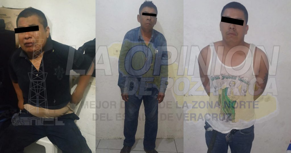 Desarman y golpean a policías en baile popular