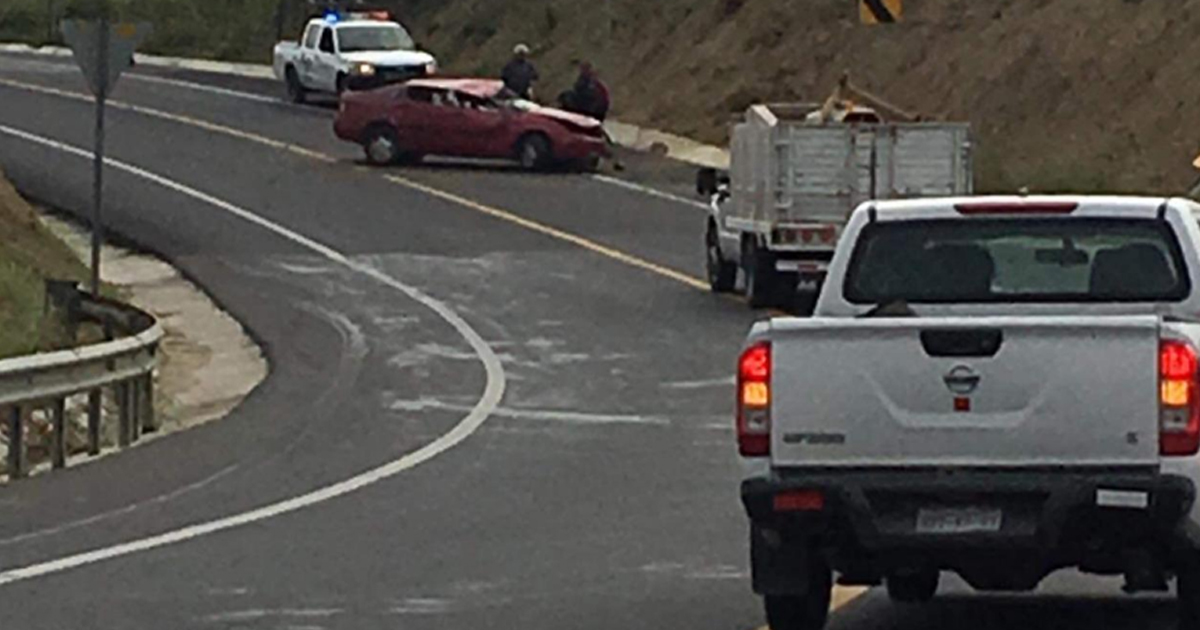 Dos lesionadas en la autopista Tuxpan-Tampico