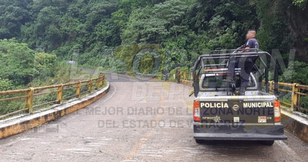 Encapuchados despojan de 40 mil pesos a comerciantes