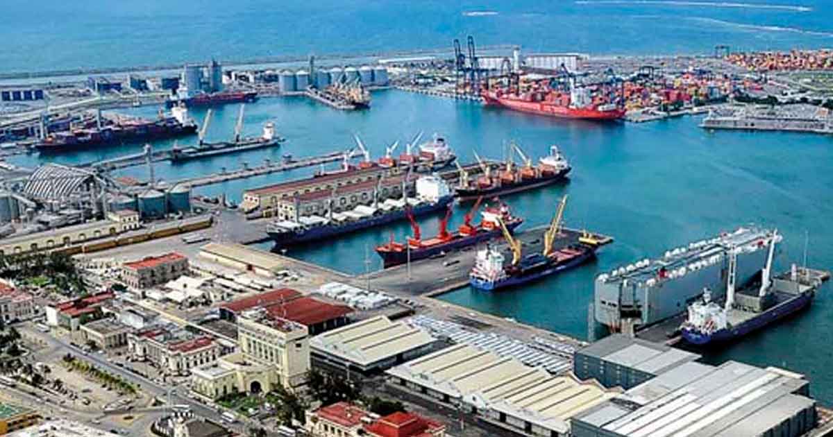 Puerto de Veracruz cerrado a la navegación mayor y menor