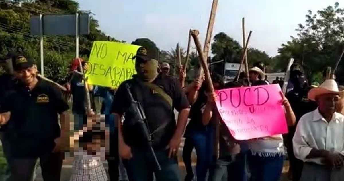 Se arman pobladores en Sochiapa ante inseguridad