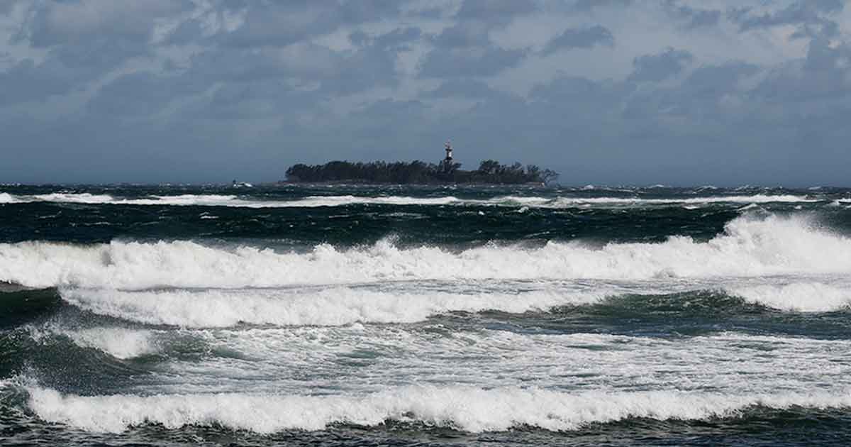 Cierran el puerto de Veracruz a la navegación