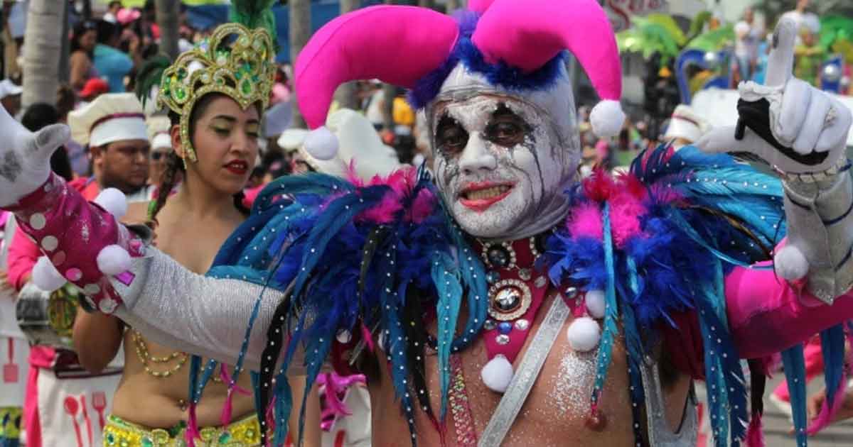 Antes de finalizar el 2019 formalizan petición para que el Carnaval de Veracruz sea patrimonio de la humanidad