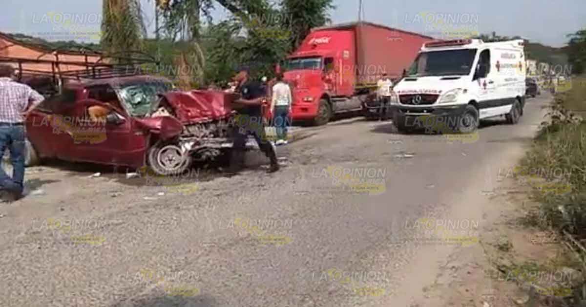 Choque deja tres heridos, hay un menor grave