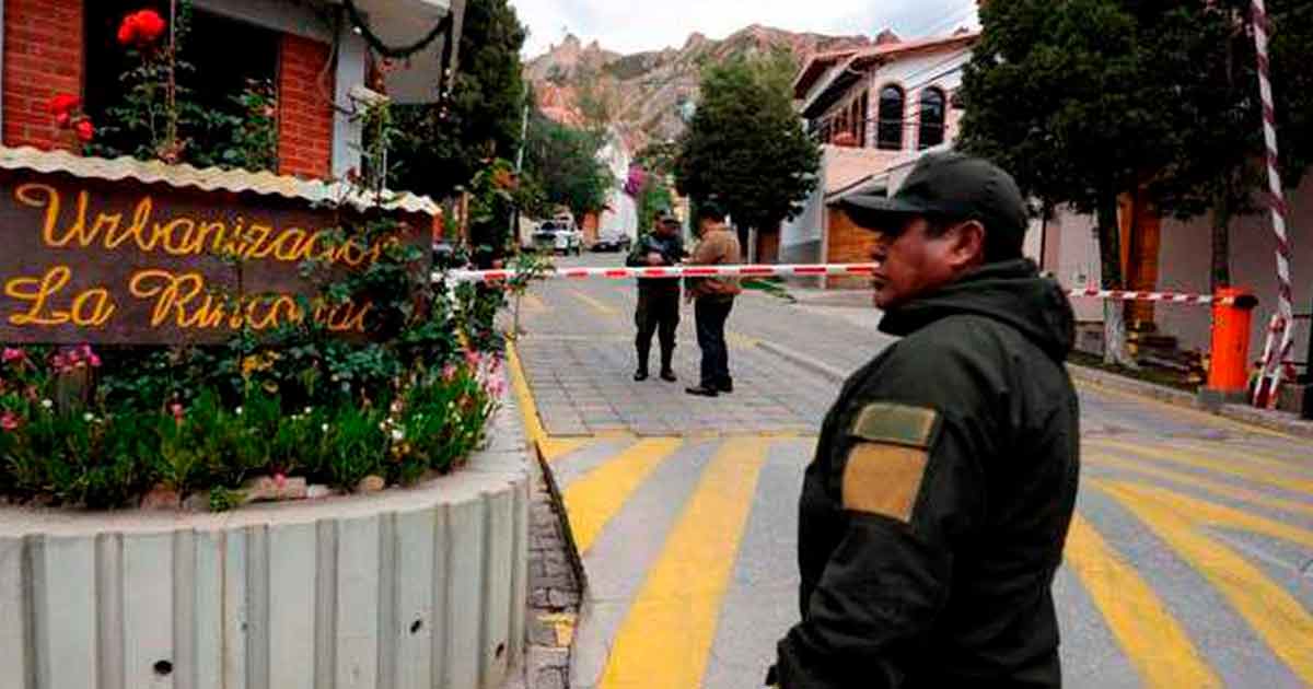 España niega que buscara salida de asilados en embajada de México