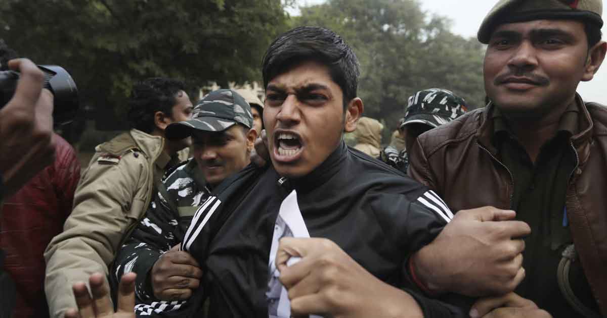 El Gobierno indio corta Internet en el Estado más poblado en medio de fuertes protestas
