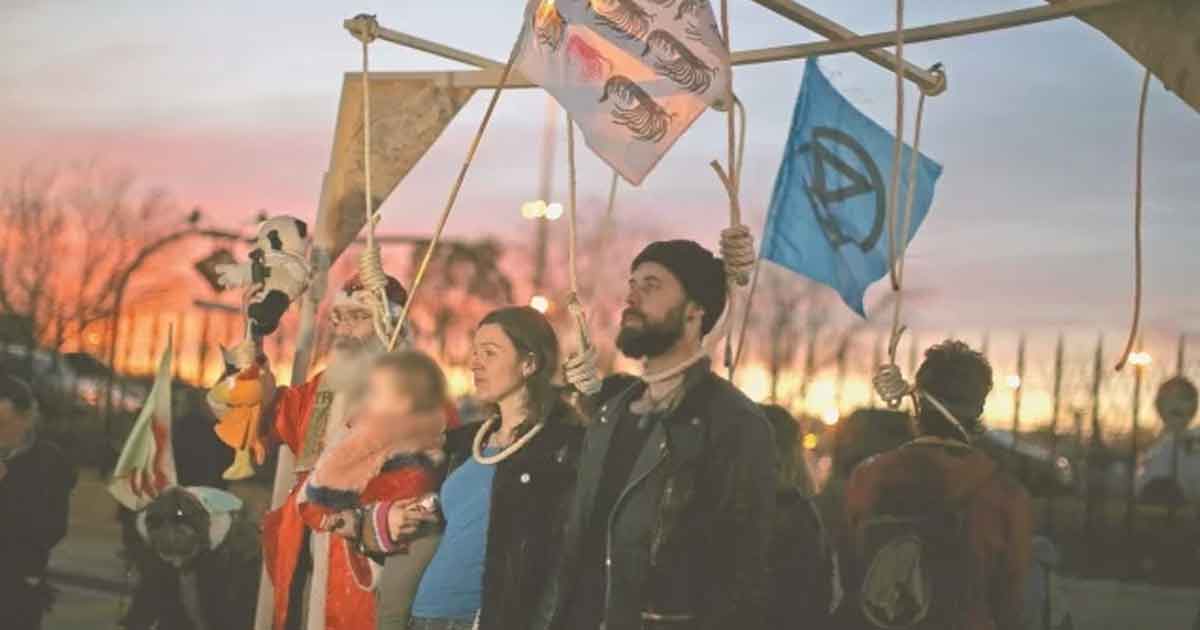 Cumbre climática se alarga por negociación