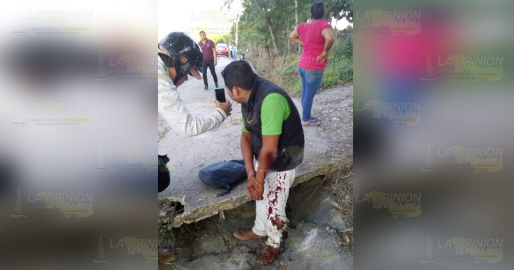 Taxista de Coxquihui arrolla a motociclista