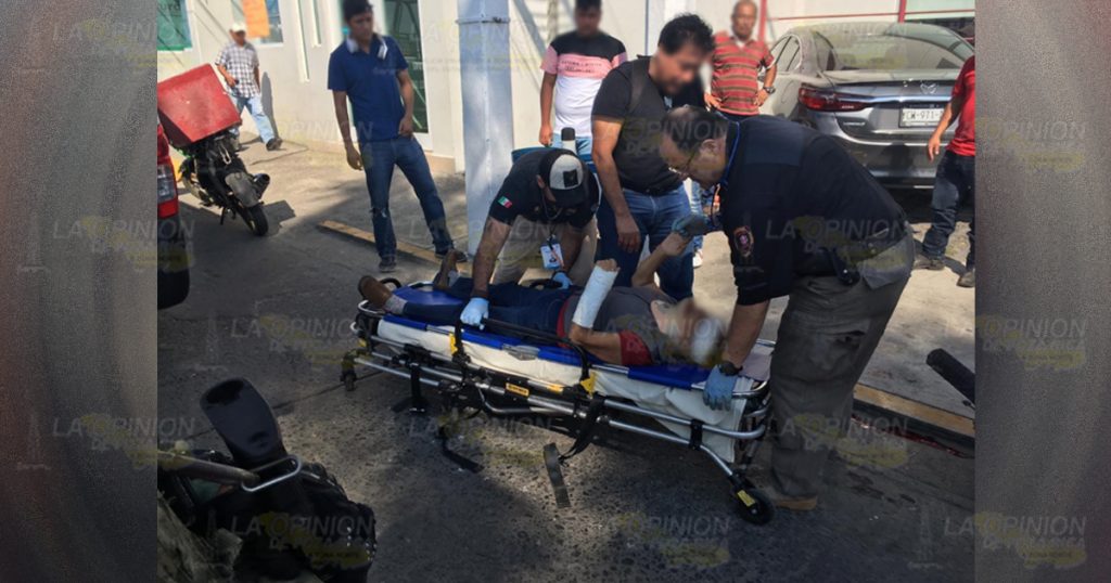 Motociclista atropella a mujer de la tercera edad en Tuxpan