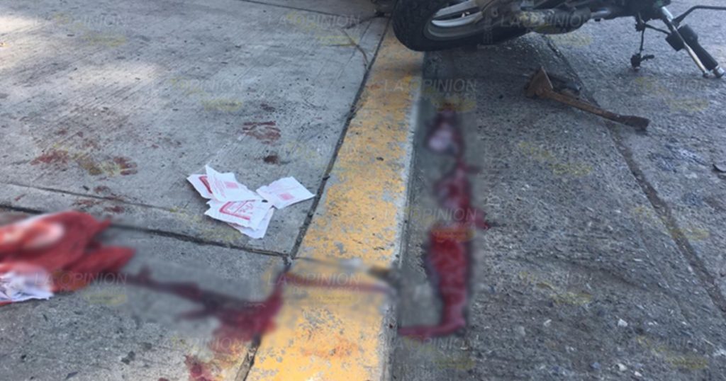 Motociclista atropella a mujer de la tercera edad en Tuxpan