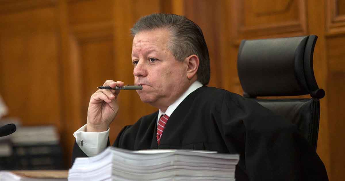 El presidente de la Corte responde a críticas tras mostrar apoyo a AMLO por conflicto con Bolivia