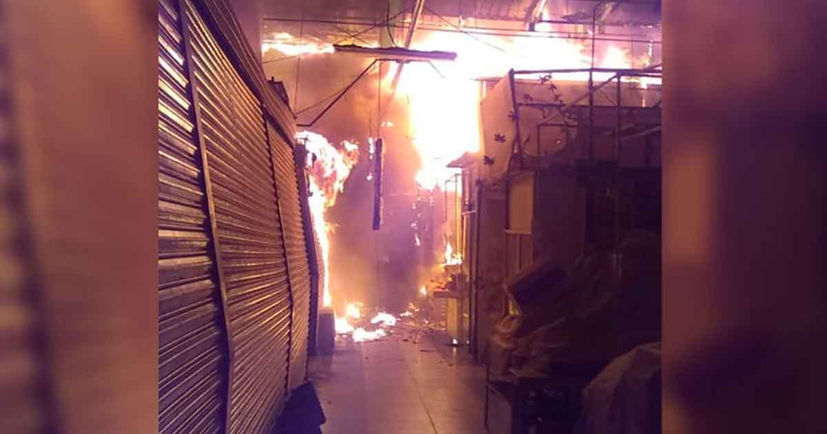 Incendio consume mercado de San Cosme en la alcaldía Cuauhtémoc