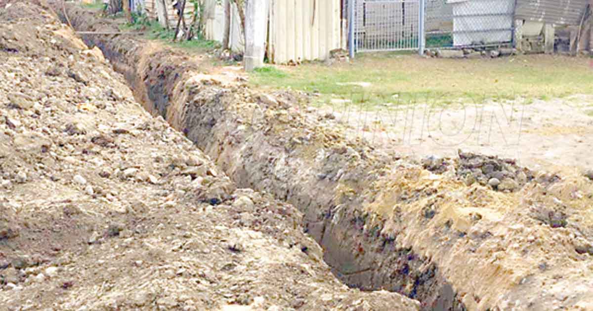 Cancelan obra y causa molestia