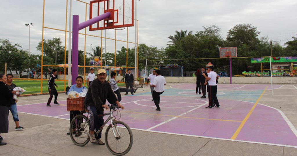 Rescata alcalde parque Anahuac en Pueblo Viejo